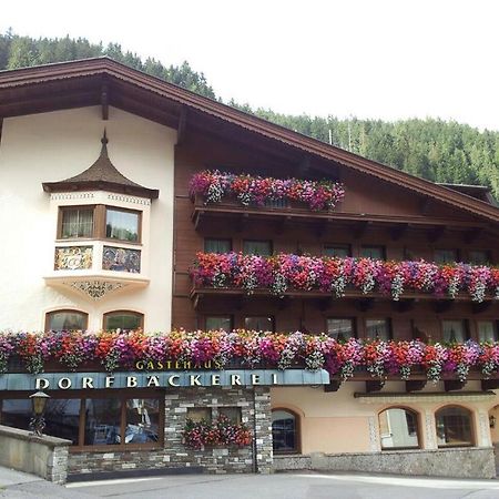 Gaestehaus Dorfbaeckerei ทักซ์ ภายนอก รูปภาพ